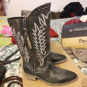 Sheryl Crow Boots Size: 9.5